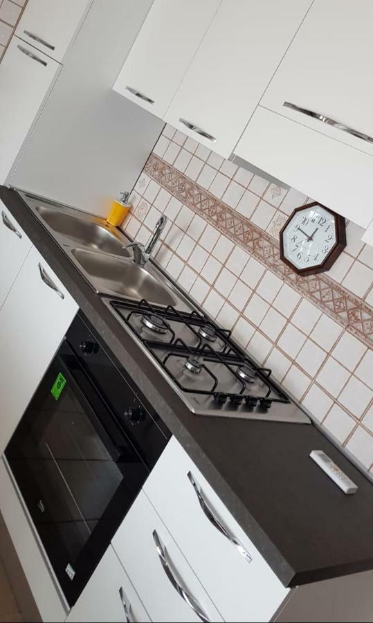 Lorena Loft Locri Bagian luar foto